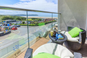10 Woolacombe West - Luxury Apartment at Byron Woolacombe, only 4 minute walk to Woolacombe Beach!